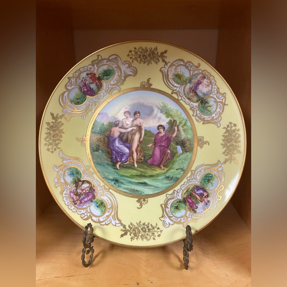 VINTAGE EPIAG CZECHOSLOVAKIA LARGE VICTORIAN PLATE 13” INCH GOLD ENGRAVED